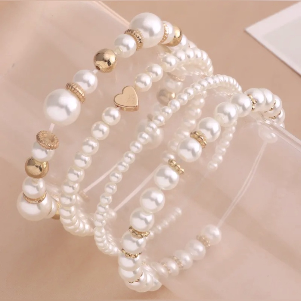 4pcs Bohemian Faux Pearl Beaded Bracelet Set